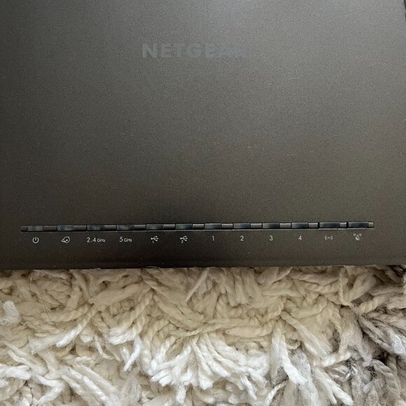 Netgear Nighthawk AC1900 R7000 Smart Wi-Fi Dual Band Gigabit Router READ - Picture 3 of 6